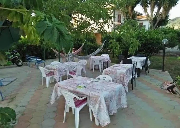 L' Aranciera Bed & Breakfast 3*