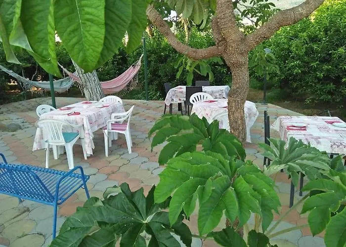 Bed & Breakfast L' Aranciera 3*