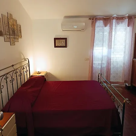 L' Aranciera Bed & Breakfast *