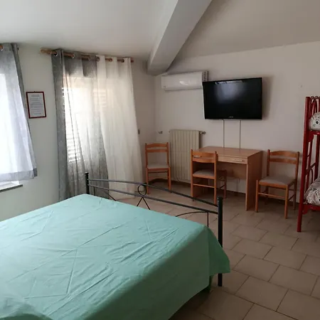 L' Aranciera Bed & Breakfast *
