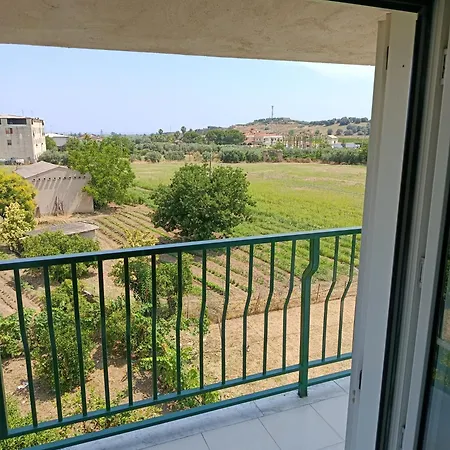 L' Aranciera Bed & Breakfast *
